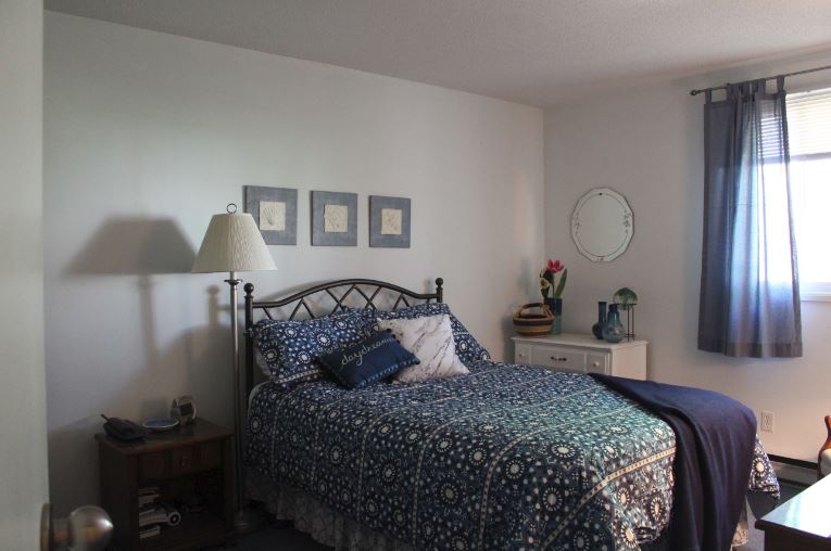 101-460 Kenaston Boulevard,Winnipeg,Manitoba,2 Bedrooms Bedrooms,1 BathroomBathrooms,Condo,Kenaston Boulevard,1153